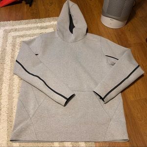 Lululemon Stratum Hoodie